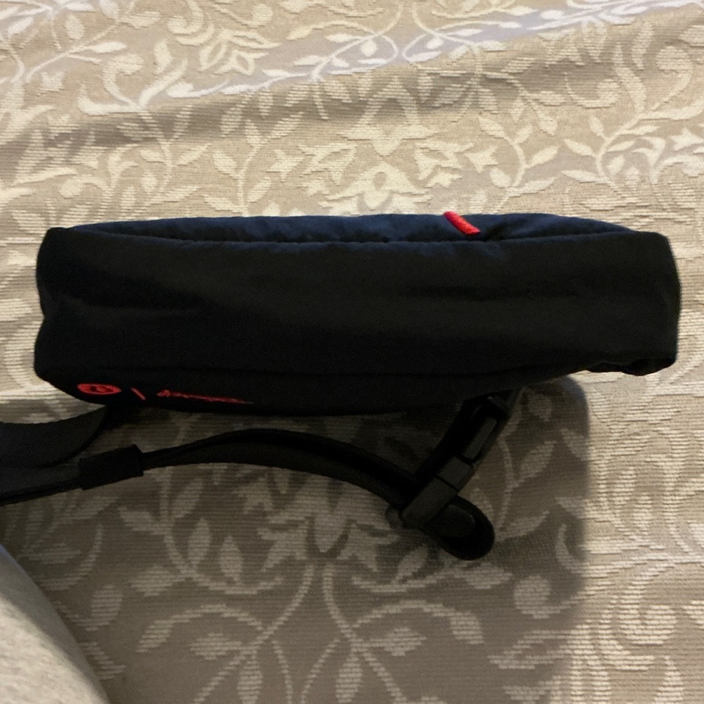 lululemon athletica Black Belt Bag with Red Embroidery - Picture 7 of 7